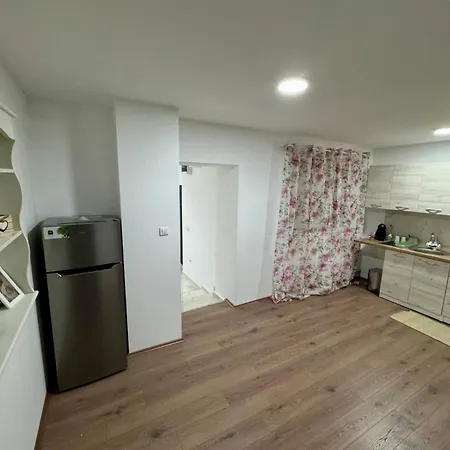 Botanical House Apartment